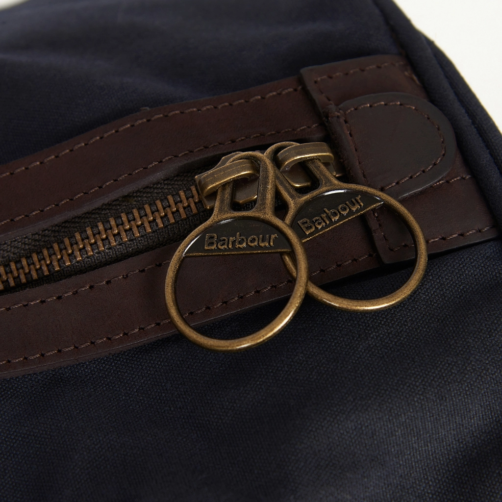 Barbour Men's Wax Holdall Bag - Navy