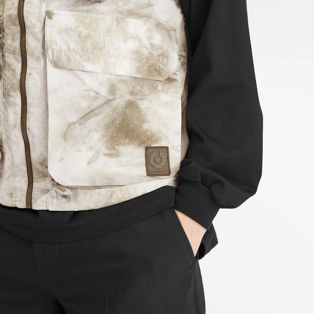 Belstaff Men's Riverbed Camo Ripstop Hithe Gilet Stone Beige