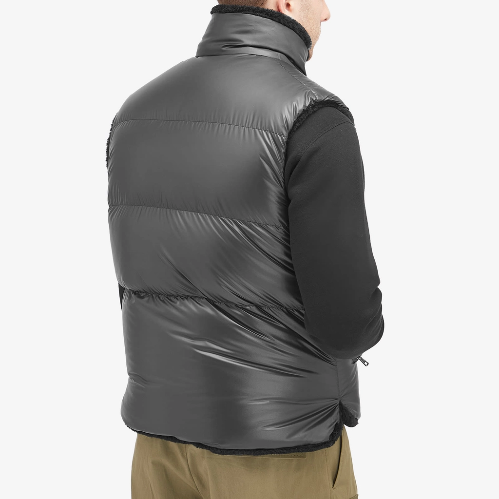 Moncler Men's Colbricon Teddy Fleece Vest Black