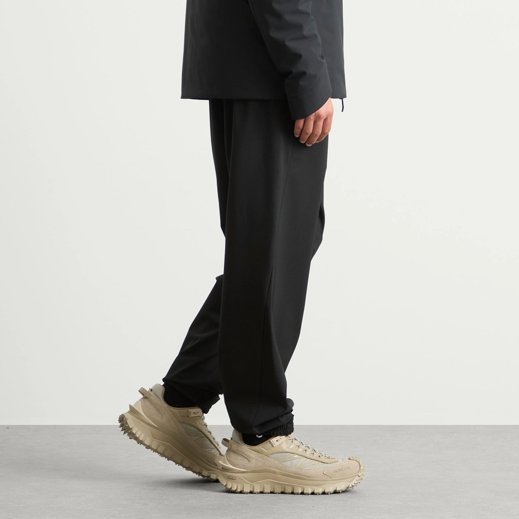 Moncler Men's Soft Twill Tech Pant Black