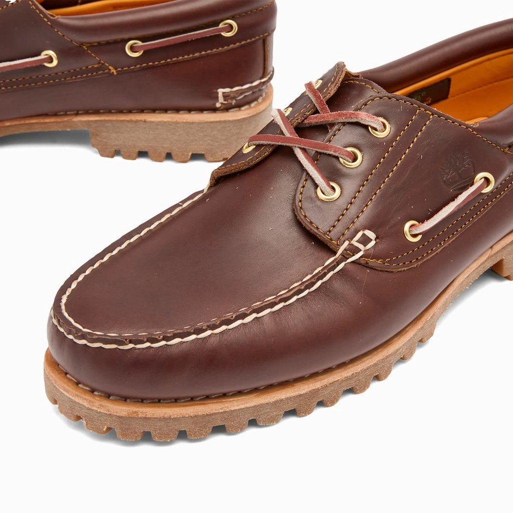 Timberland Men's 3-Eye Classic Lug Shoe Medium Brown Full Grain