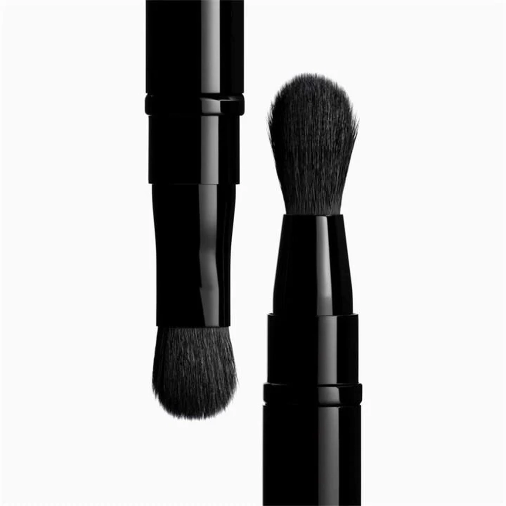 Chanel PINCEAU DUO PAUPIÈRES RÉTRACTABLE N°200 Retractable Dual-Ended Eyeshadow Brush - Black