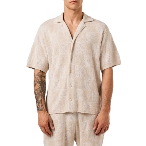 Img0
